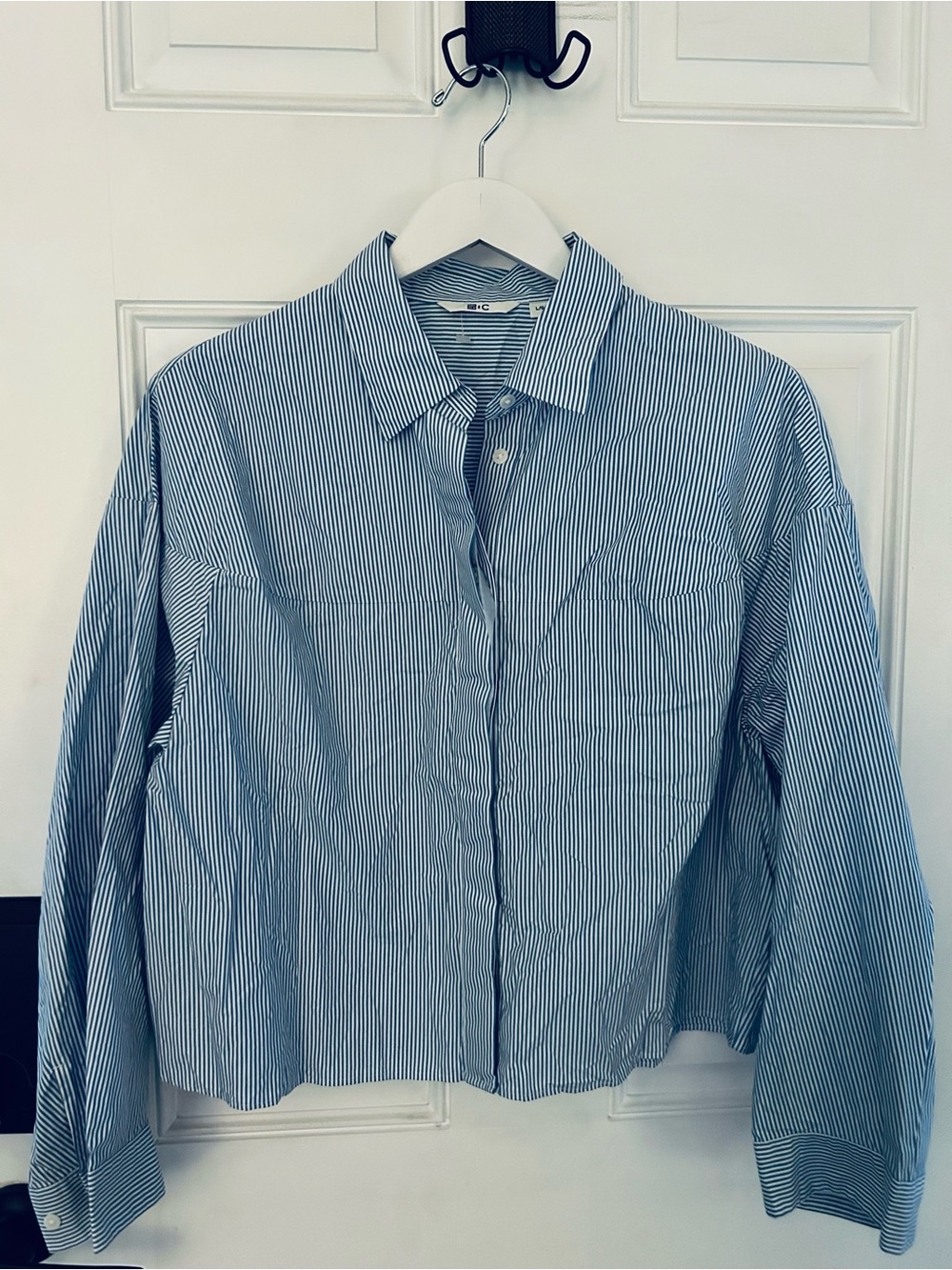 Uniqlo Blue & White Striped Button-Down Shirt